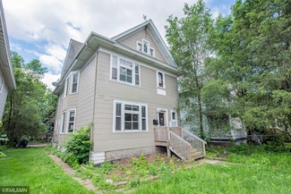 834 University Ave W, Saint Paul, MN 55104