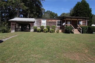 824 S Vance St, Landis, NC 28088
