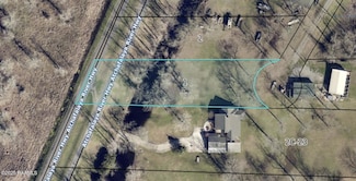 1 Callie Dr, Breaux Bridge, LA 70517