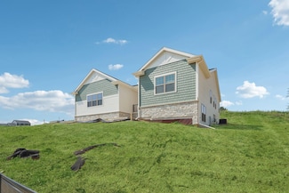 994 Autumn Blaze Way, Oregon, WI 53575
