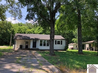 181 W 3rd St, Calvert City, KY 42029