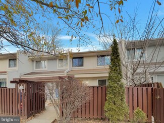 2384 Southgate Square, Reston, VA 20191