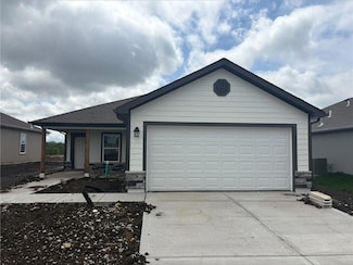 20318 W 194th Terrace, Spring Hill, KS 66083