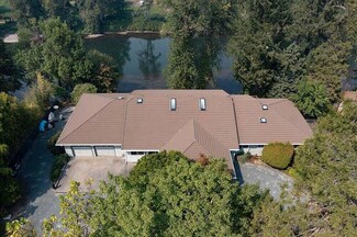 4118 Leonard Rd, Grants Pass, OR 97527