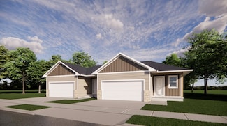 7110 Waterview Dr SW, Cedar Rapids, IA 52404