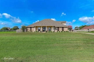 178 Nelda Cir, Stonewall, LA 71078