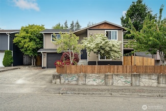 3918 Commencement Bay Dr, Tacoma, WA 98407