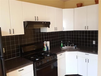 198 Rogers Ave Unit 2, Brooklyn, NY 11225