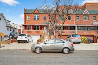 1458 Rowland St, Bronx, NY 10461