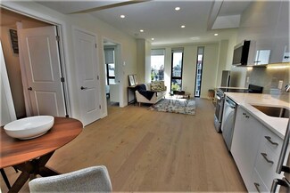 41-26 44th St Unit 8B, Sunnyside, NY 11104