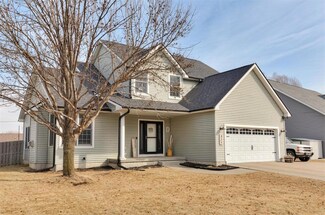 321 NW Crestview Dr, Ankeny, IA 50023