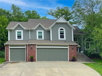 3700 NW Platte Brooke Dr, Kansas City, MO 64151