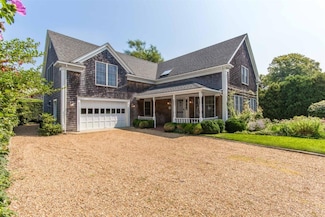 5 Cottle Ln, Vineyard Haven, MA 02568