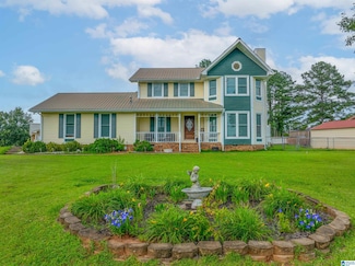 1709 Round Hill Rd, Weaver, AL 36277