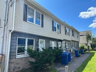 450 Riverside Dr Unit 2, Lawrence, MA 01841