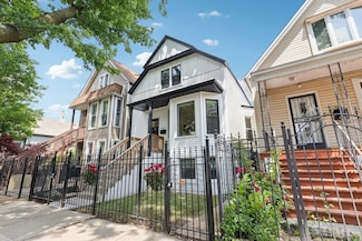 3117 N Christiana Ave, Chicago, IL 60618