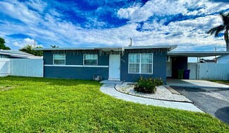 5420 NW 182nd St, Miami Gardens, FL 33055