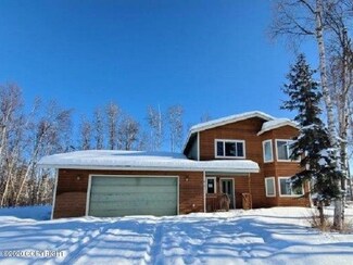 6101 N Little Rock Cir, Wasilla, AK 99654