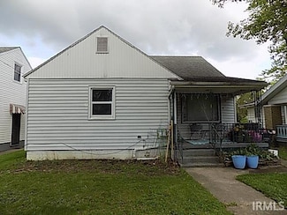 1822 Johnson St, South Bend, IN 46628