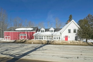 863 Beach Rd, Lincolnville, ME 04849
