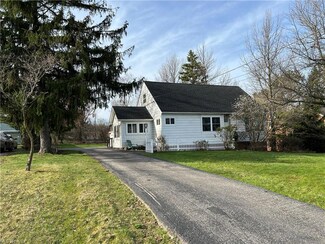 360 E Sprague Rd, Broadview Heights, OH 44147