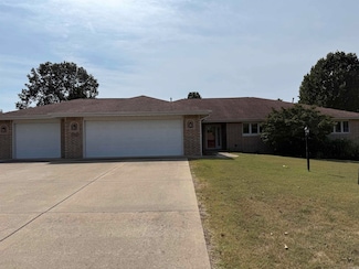 244 Northpointe Dr, Mountain Home, AR 72653