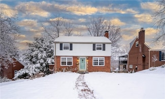 1468 Navahoe Dr, Pittsburgh, PA 15228