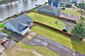 338 Wildwood Ave SE, Ocean Shores, WA 98569