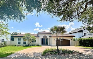 16211 NW 84th Ct, Hialeah, FL 33016