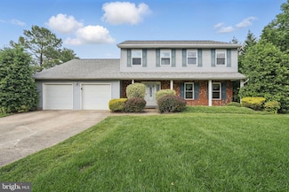 8929 Sweetbriar St, Manassas, VA 20110