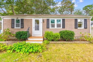 54 Nauset Rd, West Yarmouth, MA 02673