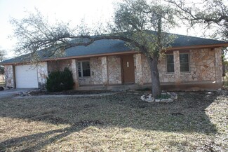 190 Ranchland Dr, Mountain Home, TX 78058