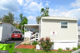4227 Strackler Dr, Fairfax, VA 22030