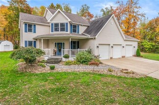 966 N 14th St, Sebring, OH 44672