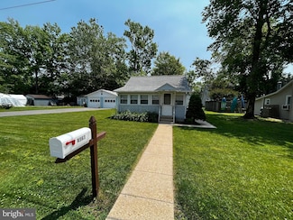 4967 Elm St, Shady Side, MD 20764