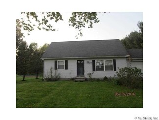 25 Munger St Unit B, Bergen, NY 14416