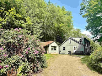 37 Wright Rd, Ludlow, VT 05149