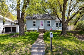 827 N Hastings Way, Eau Claire, WI 54703