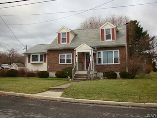 172 Alpha Ave, Wind Gap, PA 18091