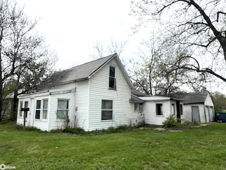 901 W Stone Ave, Fairfield, IA 52556