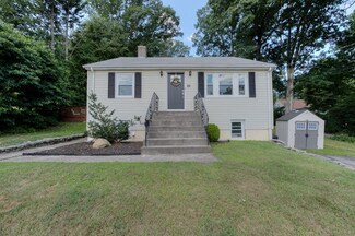 22 Monteforte St, Worcester, MA 01604