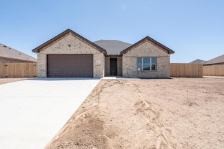 1634 Northridge St, Dumas, TX 79029