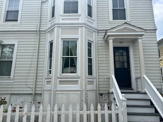 31 Elm St Unit 1, Stonington, CT 06378