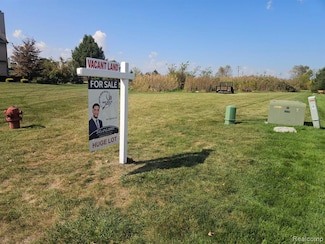 37870 Cottonwood Ct Unit 3, New Boston, MI 48164