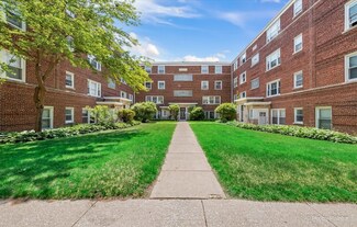 2717 W Berwyn Ave Unit 1, Chicago, IL 60625