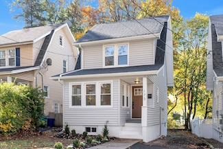 173 W Newell Ave, Rutherford, NJ 07070