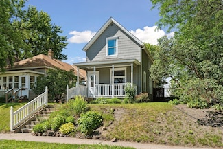 1543 Carroll Ave, Saint Paul, MN 55104