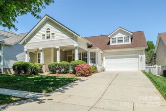 1027 Feather Oak Ln, Matthews, NC 28104