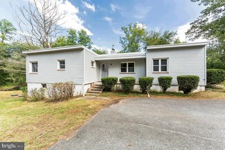 121 Old Polly Drummond Rd, Newark, DE 19711