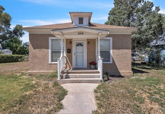 306 6th St, Fowler, CO 81039